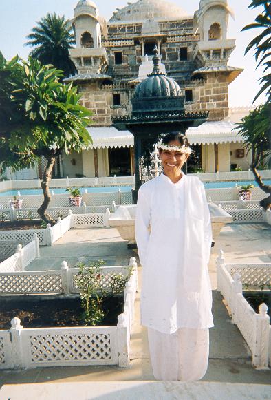 Aljai in Jagmandir Palace Garden