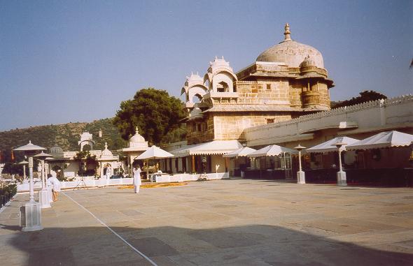 Jagmandir Palace courtyard
